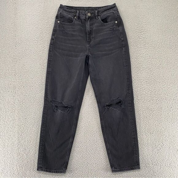 American Eagle 90s Jeans Mom Jeans Straight Strigid Distressed High Rise Size 4 - Picture 1 of 6